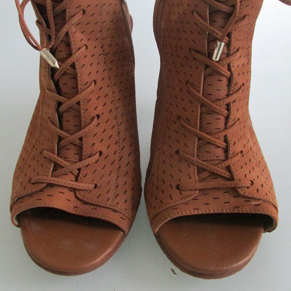 Sam Edelman "Ennette" Open Toe Lace Up Suede Heels Size 8M